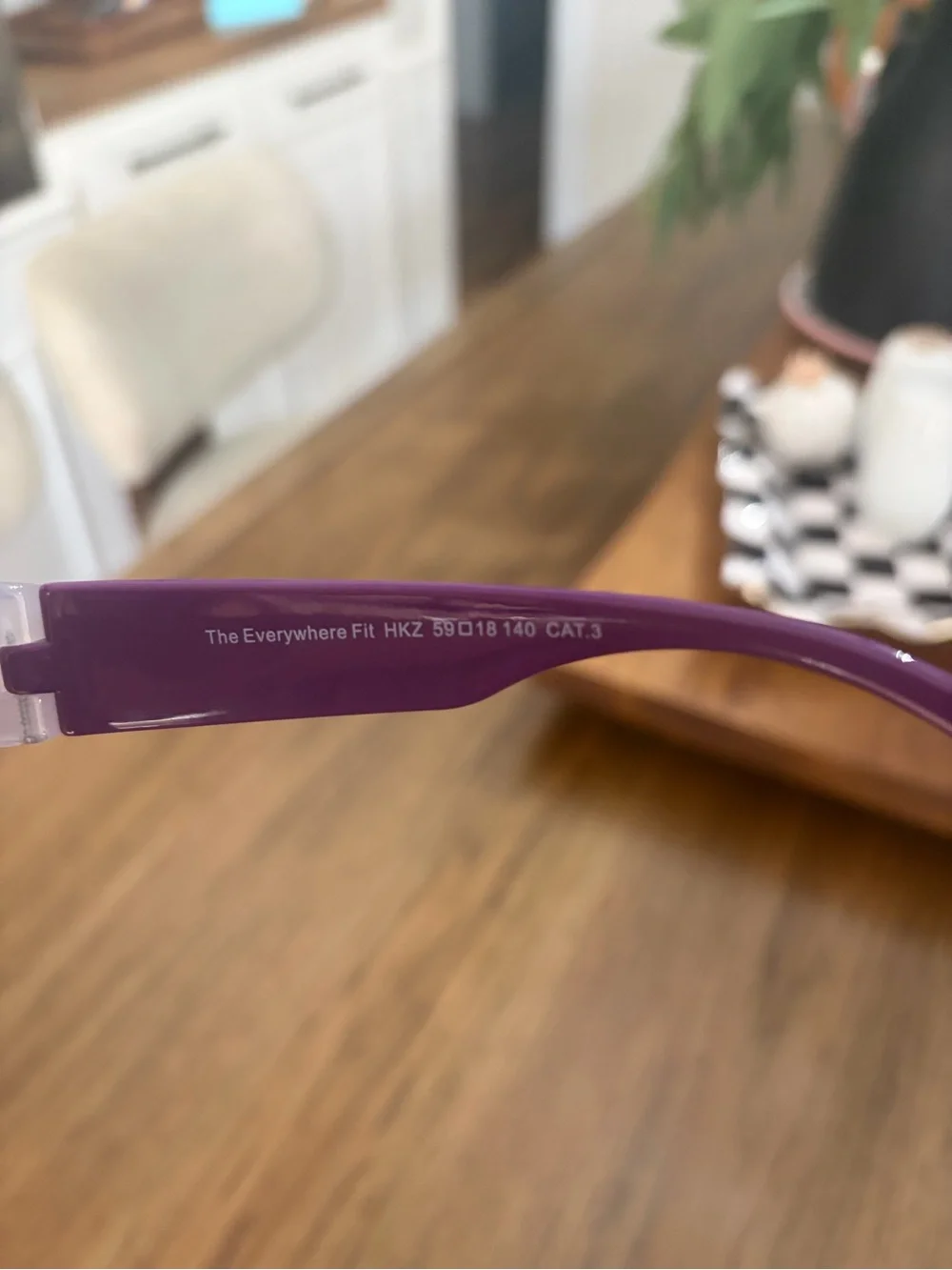 Prive Revaux Women’s Purple Polarized Sunglasses Everybody Fit 59-18-140